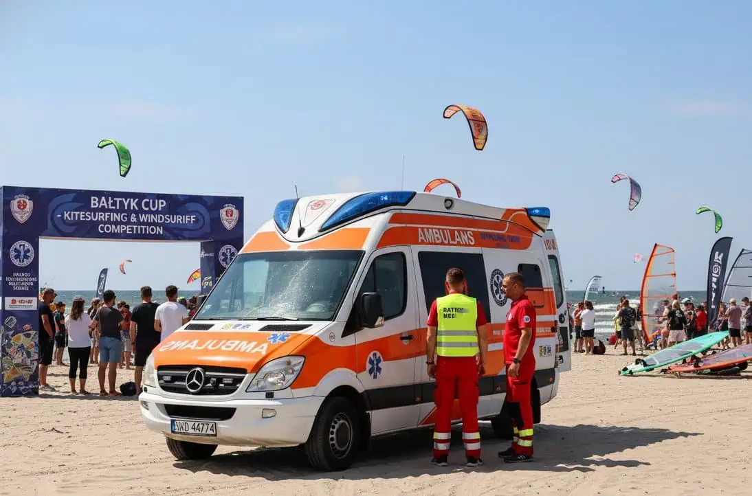 zabezpieczenie medyczne imprez imprezy kitesurfing Reda